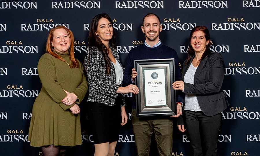 Roxane Beaulieu, adjointe aux opérations, Yan Milot, vice-président et Karina Harvey, adjointe aux projets.