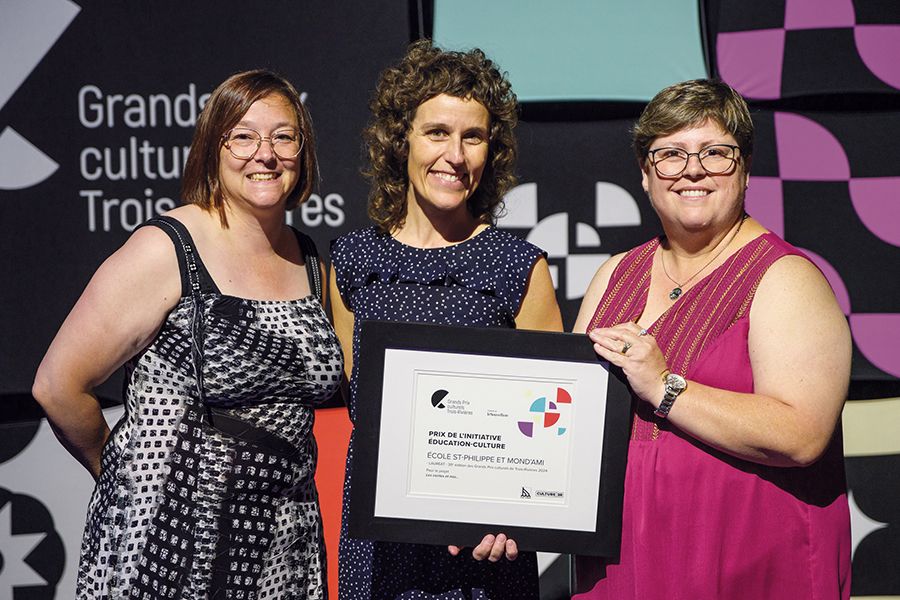 ÉCOLE SAINT-PHILIPPE ET MOND'AMI pour le projet Les contes et moi